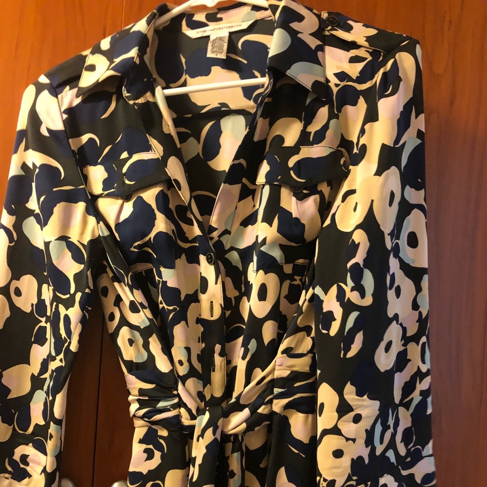 Diane Von Furstenberg size 4